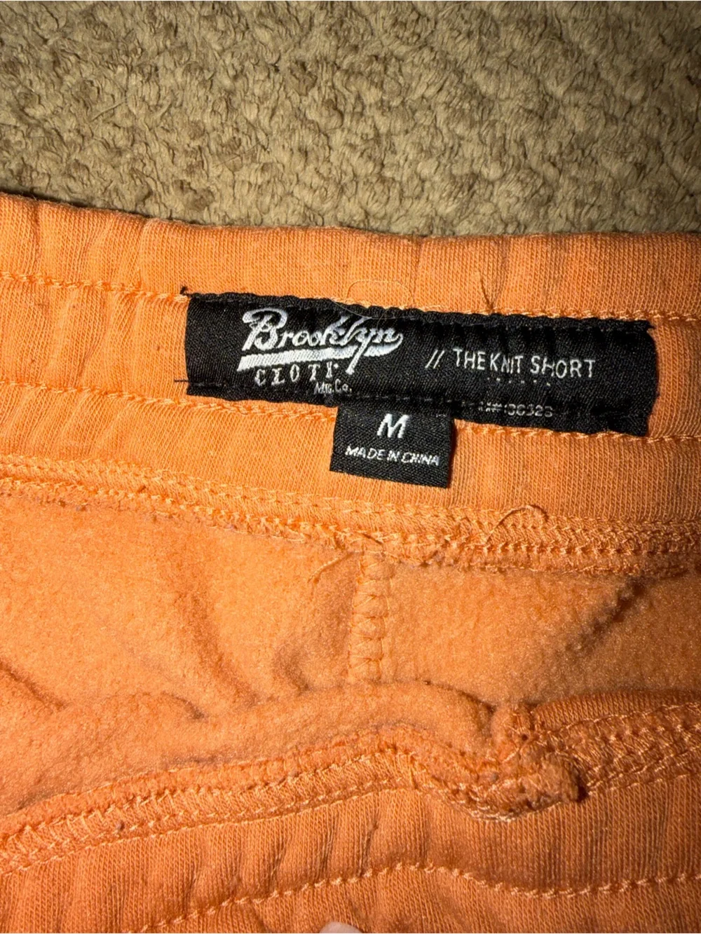 Brooklyn Cloth Men’s Peach Drawstring Fleece Polyester Sweat Shorts - Size M